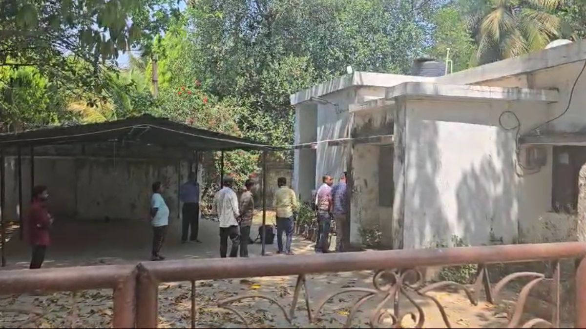 CG Breaking News : सहायक आयुक्त के घर फिर से पहुंची ACB-EOW की टीम, जांच जारी