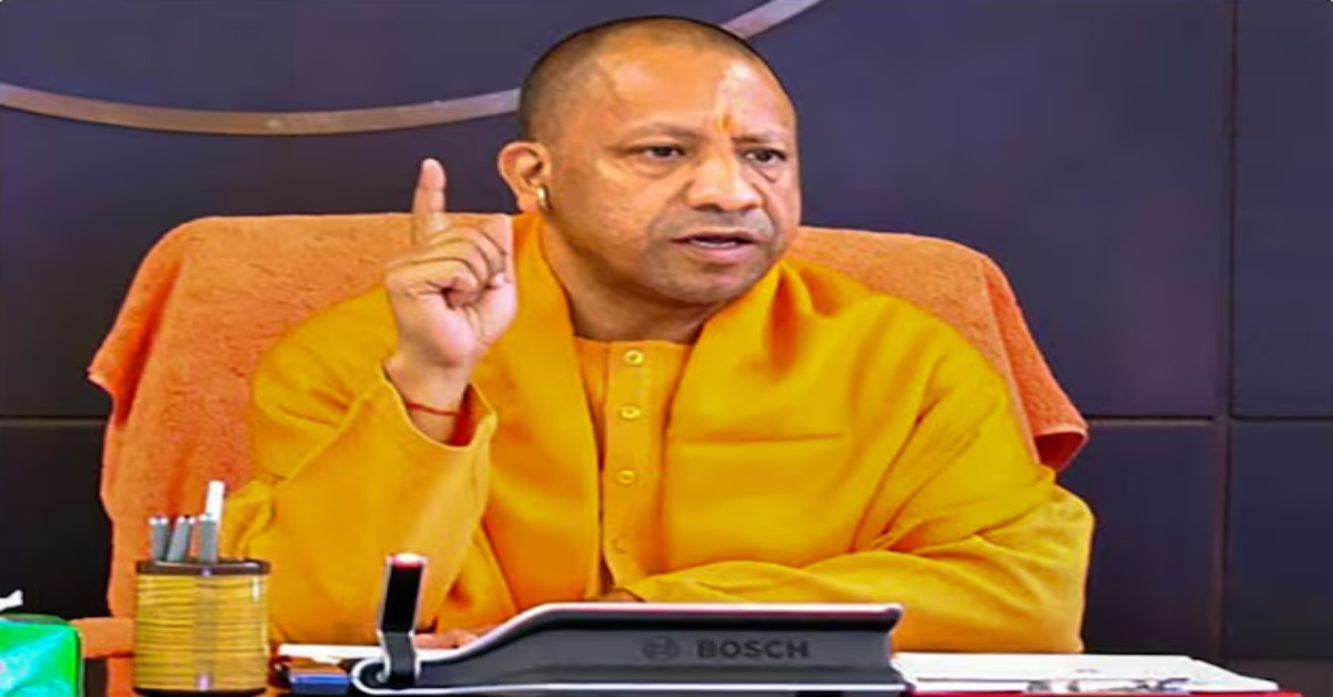 होली पर तेज DJ बजाया तो खैर नहीं! धार्मिक स्थलों पर लाउडस्पीकर के उपयोग को लेकर सीएम योगी सख्त, अधिकारियों से कही ये बात
