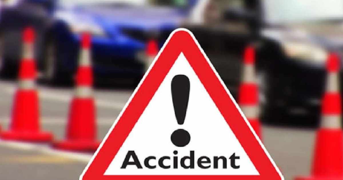 मौत का कहरः 2 बाइकों के बीच आमने-सामने की भिड़ंत, 2 की उखड़ी सांसें, 1 गंभीर घायल