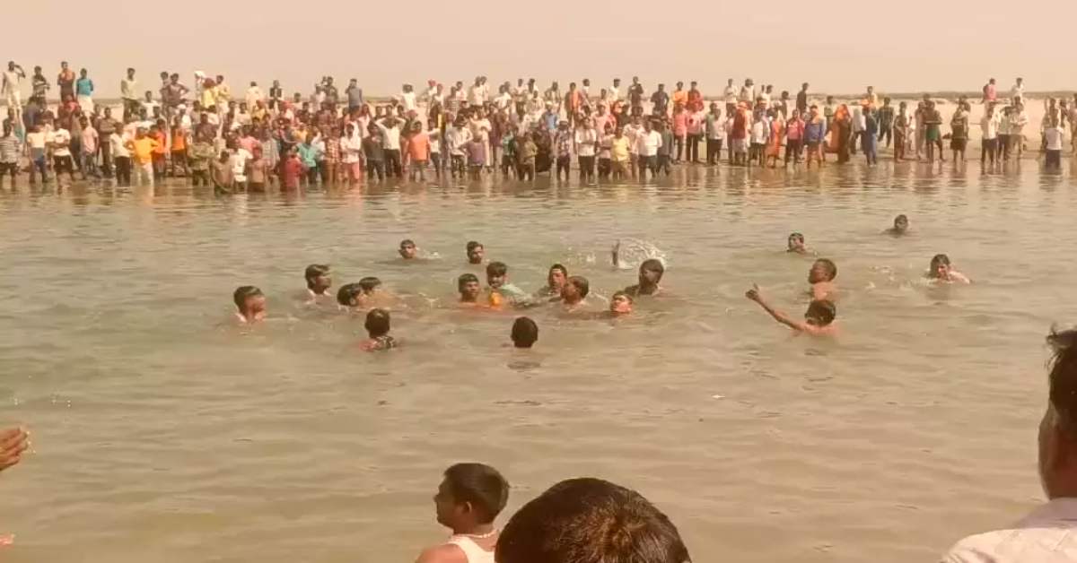 अंतिम संस्कार में 4 जिंदगियों का अंतः शारदा नदी में पलटी नाव, डूबने से 4 लोगों की मौत, 7 लोग…