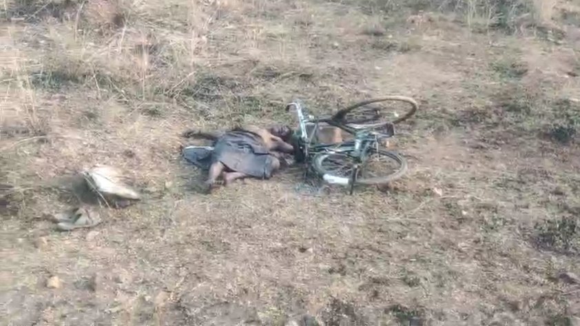 CG Crime News : युवक की पत्थर से कुचलकर हत्या, तालाब किनारे लाश मिलने से मचा हड़कंप, जांच में जुटी पुलिस