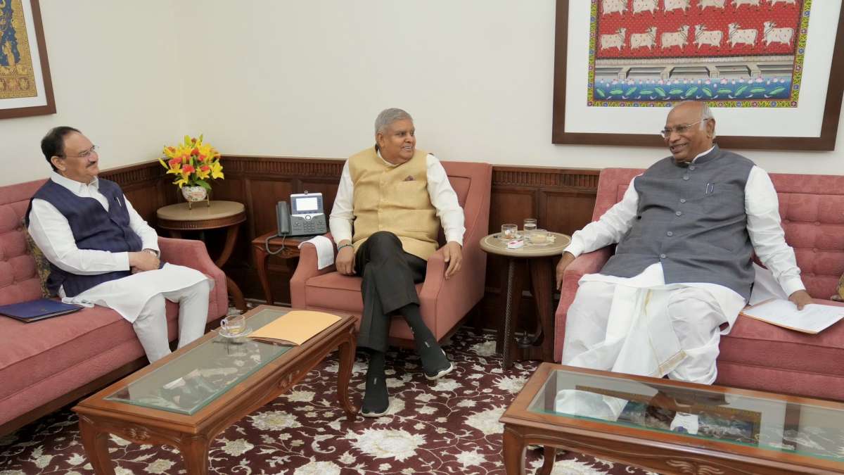 उपराष्ट्रपति जगदीप धनखड़ ने की CJI संजीव खन्ना की तारीफ, कहा- आजादी के बाद पहली बार ऐसा…