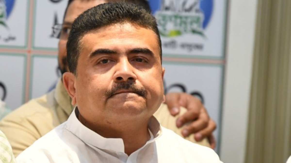 पश्चिम बंगाल में बीजेपी नेता और पुलिस के बीच हाथापाई, सुवेंदु अधिकारी को लगी चोट