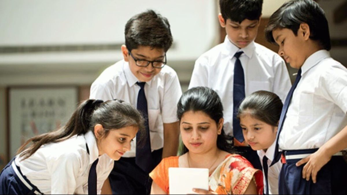 अब पढ़ाई के तनाव से मिलेगी राहत, स्कूली छात्रों के सिलेबस में जुड़ेगा ये खास सब्जेक्ट, AI की दी जाएगी जानकारी