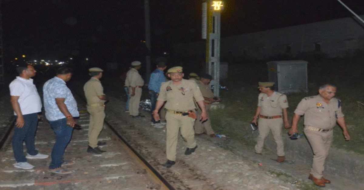 ट्रेन से कूदी नाबालिग, खींचकर झाड़ी में ले गया शख्स, बच्ची के साथ किया दुष्कर्म, खून से लथपथ पहुंची RPF थाने