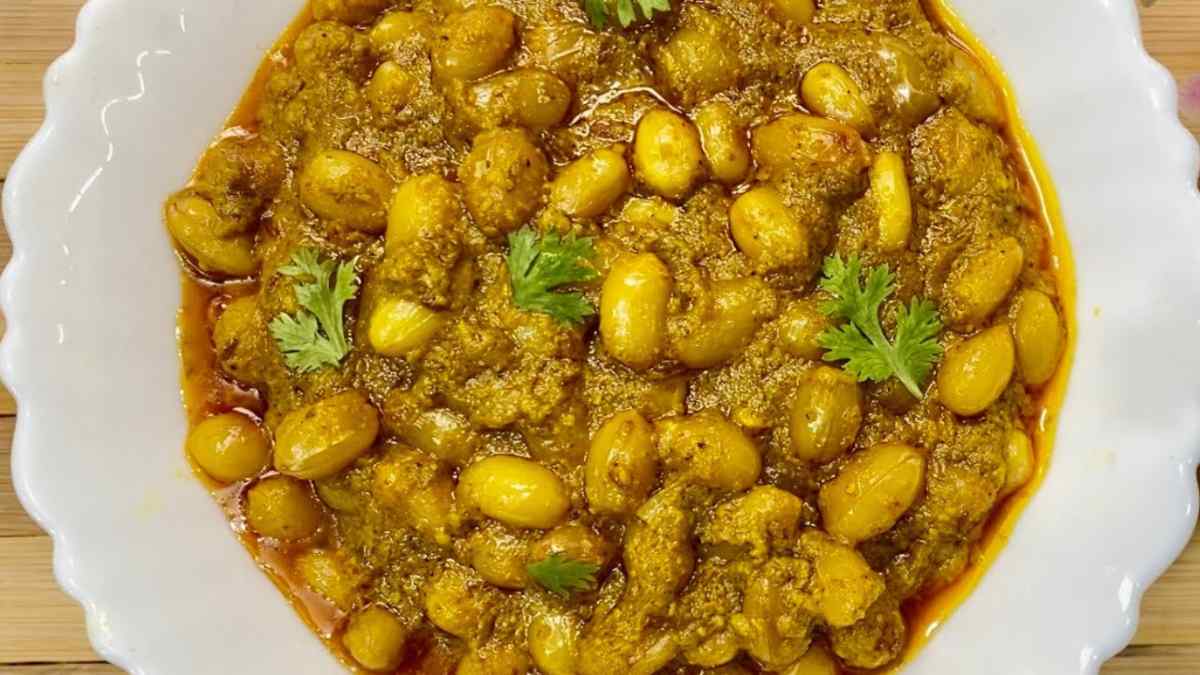 Navratri Special, Mungfali ki Ghugni Recipe: व्रत के लिए बनाएं स्वादिष्ट मूंगफली की घुघनी, यहां जानें घर में बनाने का असान तरीका…