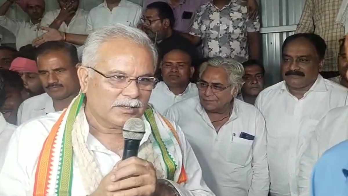 CBI की रेड खत्म होने के बाद बोले भूपेश बघेल, ’30 मार्च के लिए PM मोदी का कंटेंट तैयार करने की कार्रवाई’…रायपुर निवास करना था सील…कुछ नहीं मिला तो 3 मोबाइल ले गए