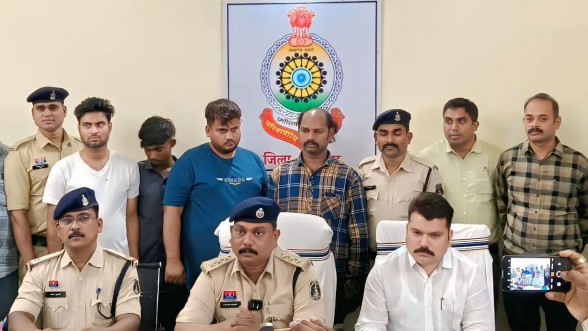 दुस्साहस: बदमाशों को पुलिस का नहीं खौफ, तहसीलदार को सरेराह लूटा, 4 आरोपी गिरफ्तार