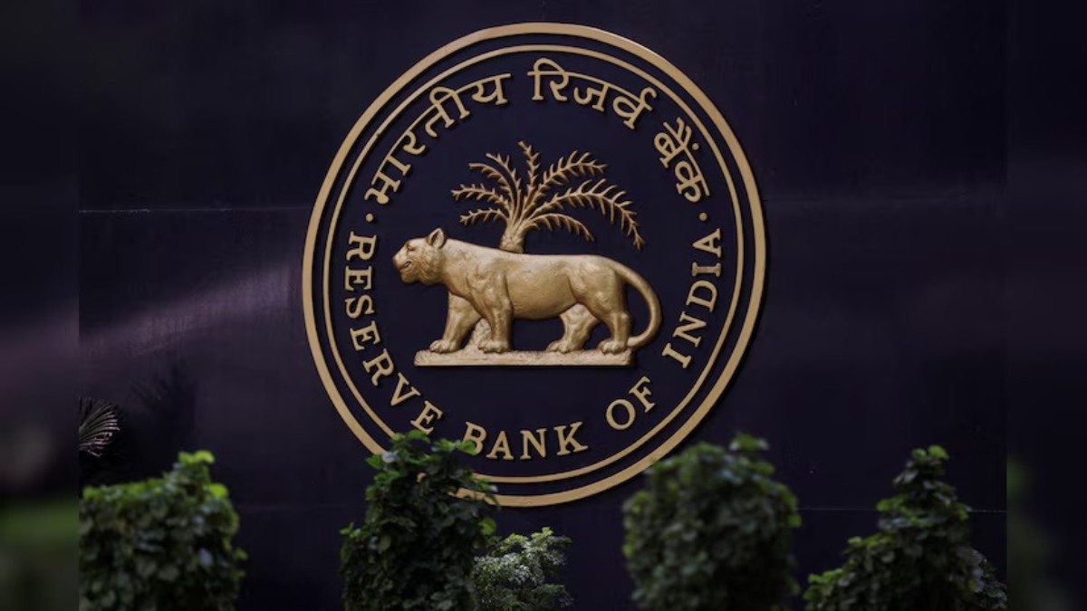 RBI ने HDFC पर 75 लाख और PNB पर ठोका 68 लाख का जुर्माना, जानिए क्यों भरना पड़ेगा फाइन…