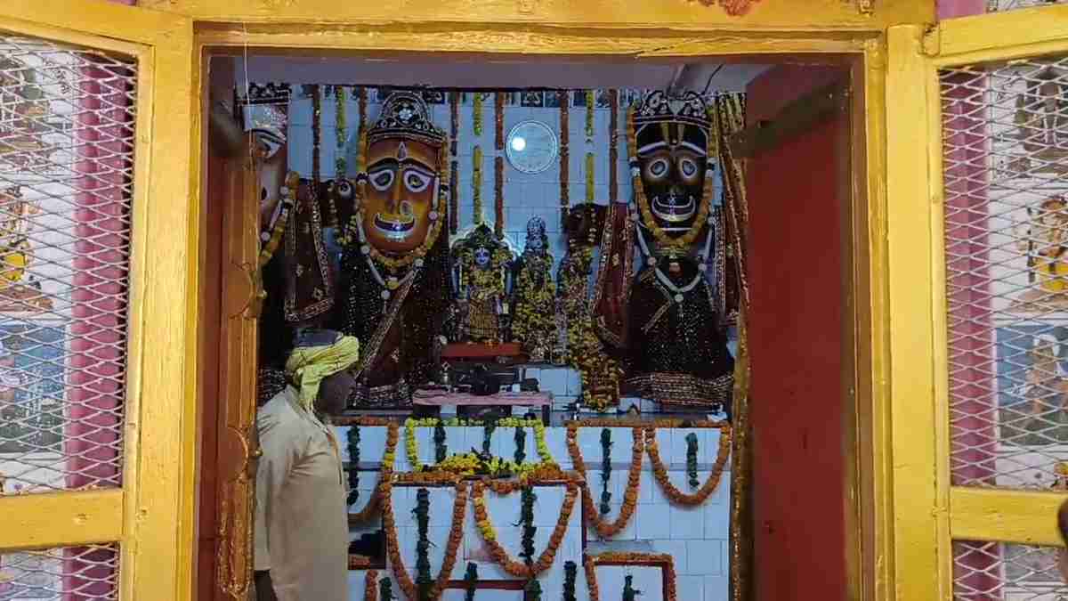 Holi 2025: मैहर के जगन्नाथ मंदिर में कढ़ी-भात प्रसाद लेने आते हैं लाखों श्रद्धालु, राजा ने कोढ़ ठीक होने पर करवाया था निर्माण, प्रसाद चढाने करना पड़ता है 10 साल का इंतजार