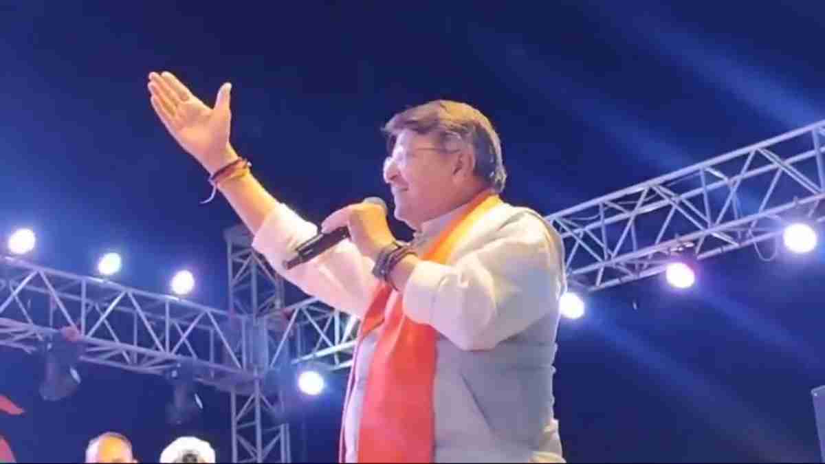 ‘…मेरी मां के बराबर कोई नहीं’, मंत्री कैलाश विजयवर्गीय ने संत दादागुरु के कहने पर गाया भजन, शहनाज अख्तर ने भी बांधा समा, देखें VIDEO