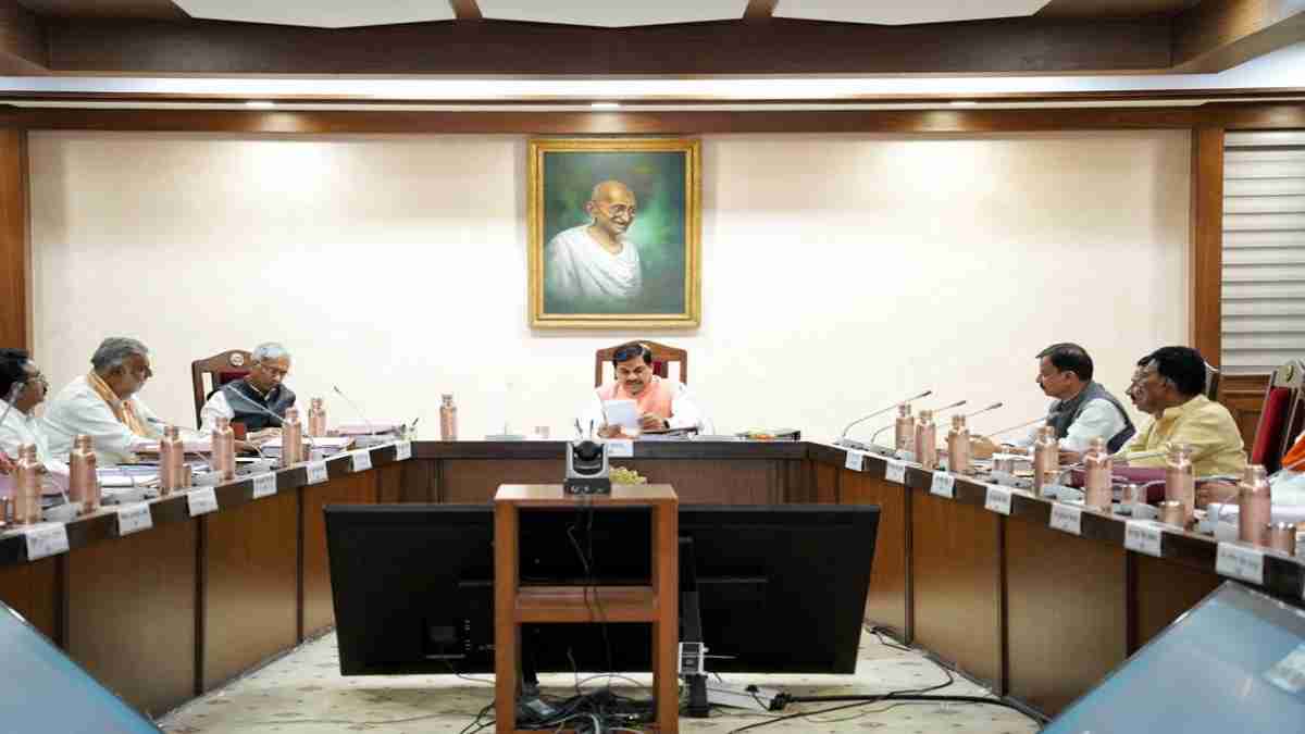पहली बार इंदौर के राजवाड़ा में होगी कैबिनेट की बैठक: महारानी अहिल्याबाई होलकर को सम्मान देने सरकार ने लिया फैसला, CM डॉ. मोहन ने कही ये बात
