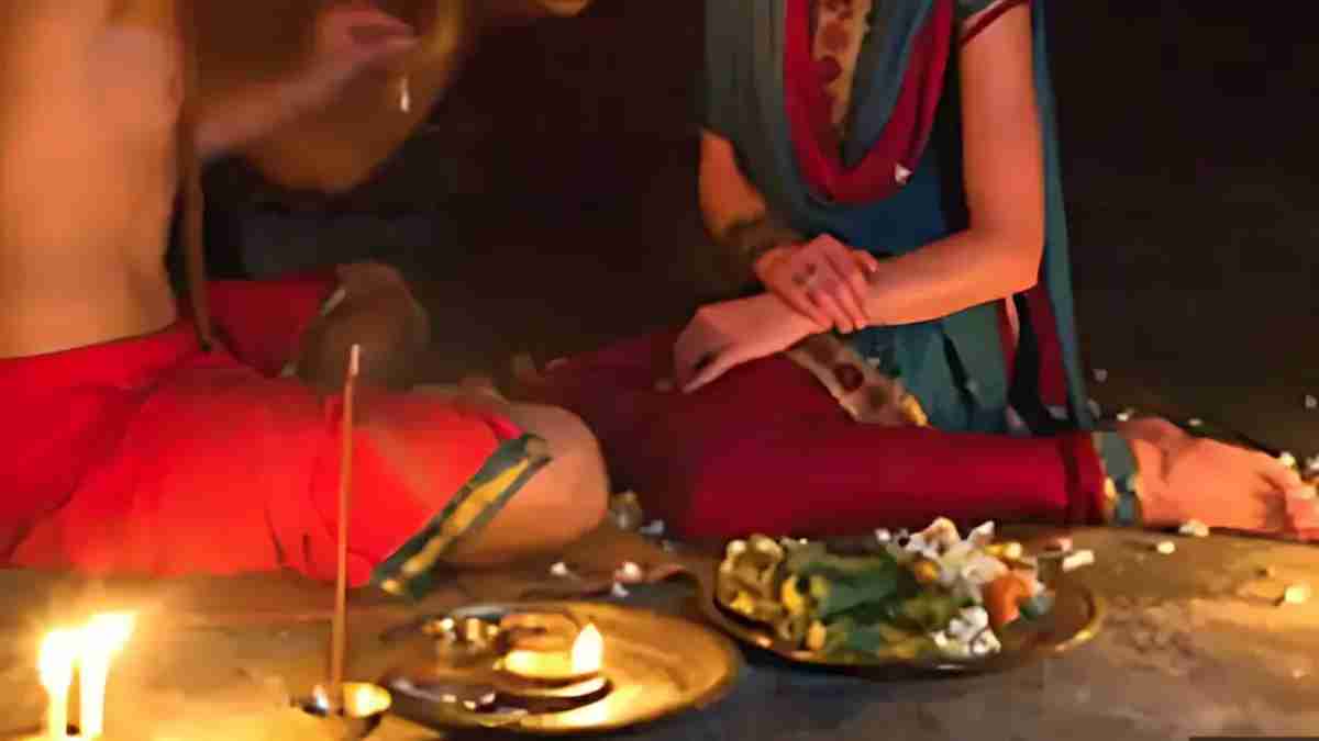 तांत्रिक ने किया बलात्कार: तंत्र-मंत्र के बहाने कमरे में ले गया आरोपी, बाहर चूने के गोले में बैठकर भूत निकलने का इंतजार करते रहे परिजन