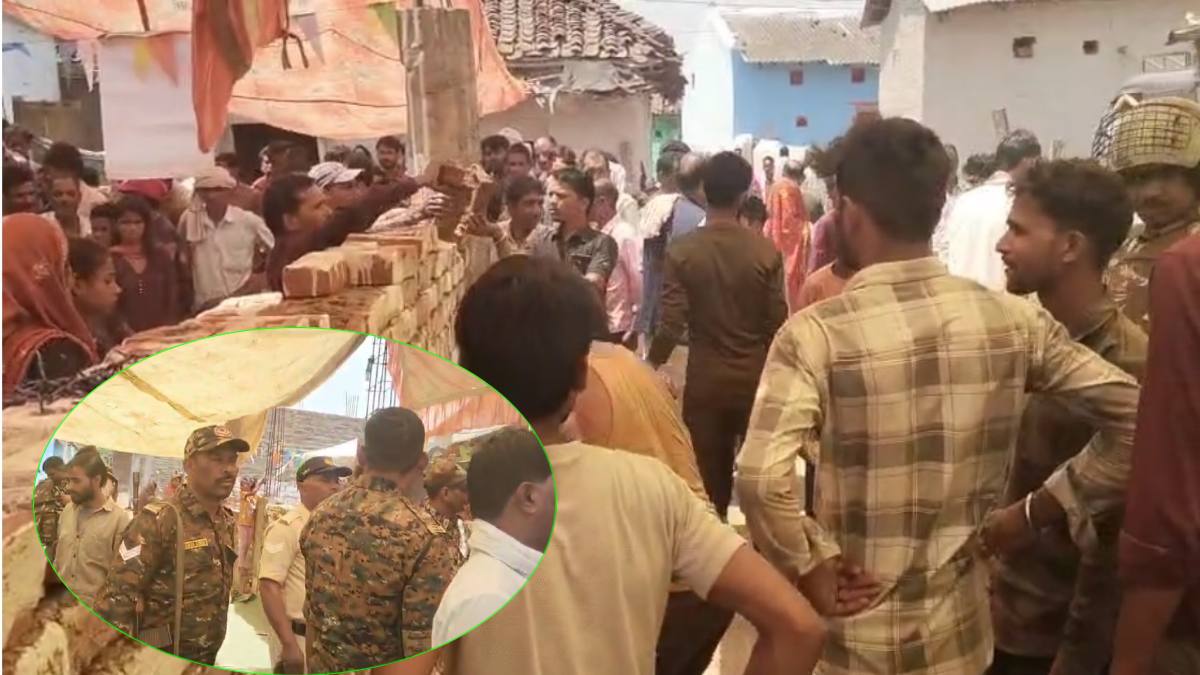 हाईकोर्ट के आदेश पर हटाया गया अतिक्रमण: निस्तार भूमि पर भगवान की तस्वीर लगा ग्रामीण बना रहे थे मंदिर, महिला की याचिका पर चला प्रशासन बुलडोजर