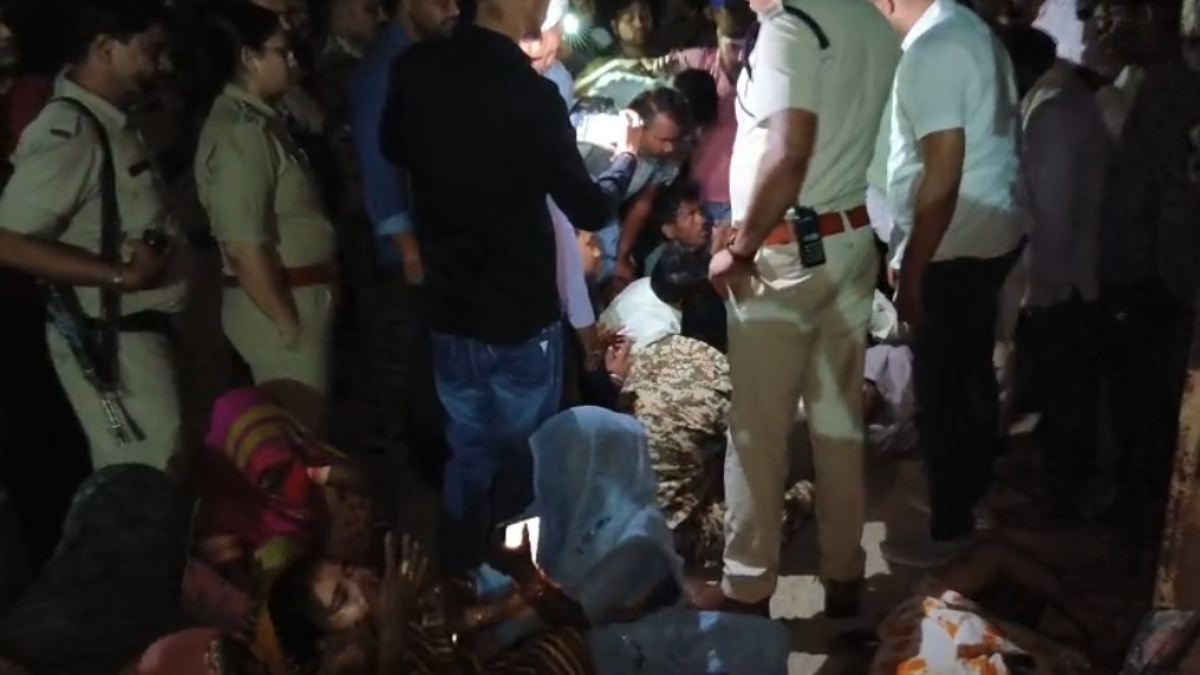 आंबेडकर जयंती पर डीजे को लेकर विवाद: दो पक्षों के बीच ‘मिर्जापुर स्टाइल’ में चली गोलियां, एक की मौत, दो की हालत गंभीर