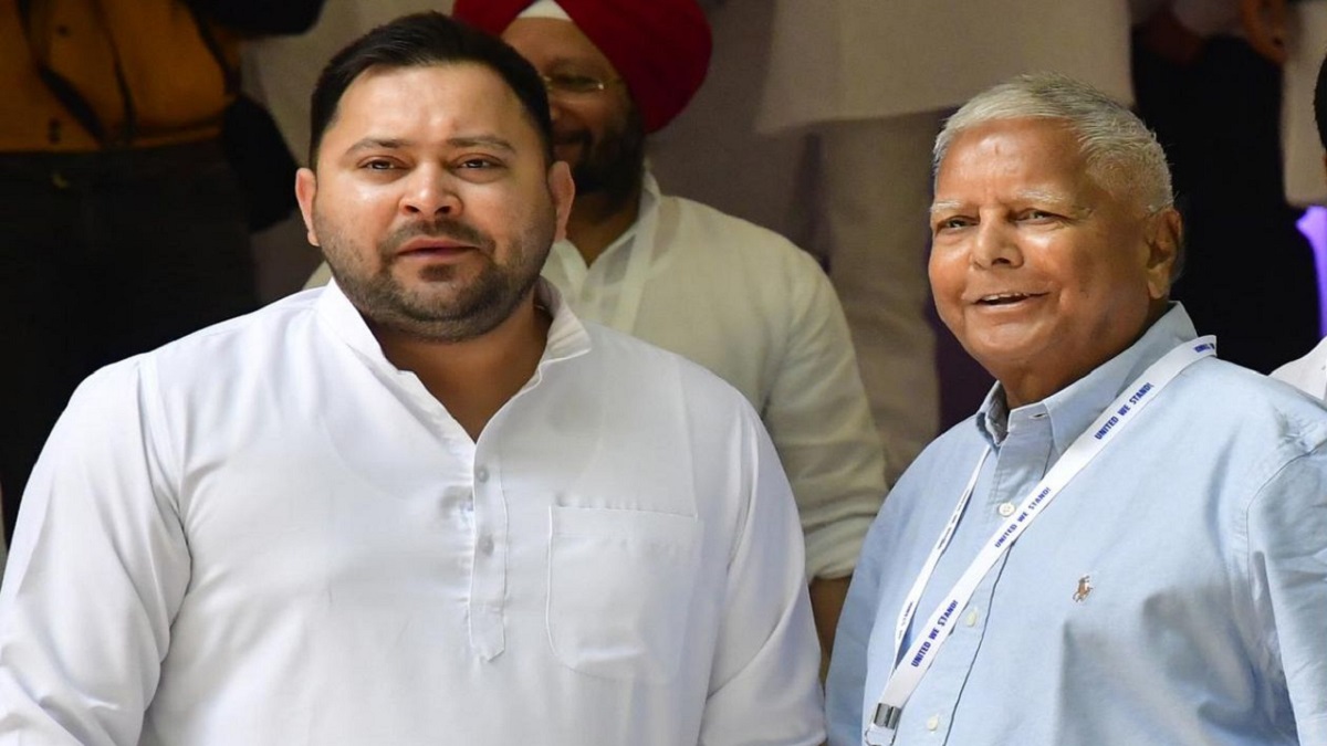 ‘कलेजा वाले व्यक्ति हैं लालू यादव’, तेजस्वी यादव ने पिता के सेहत को लेकर दी जानकारी, कहा- कई दिनों से खराब चल रही थी तबीयत