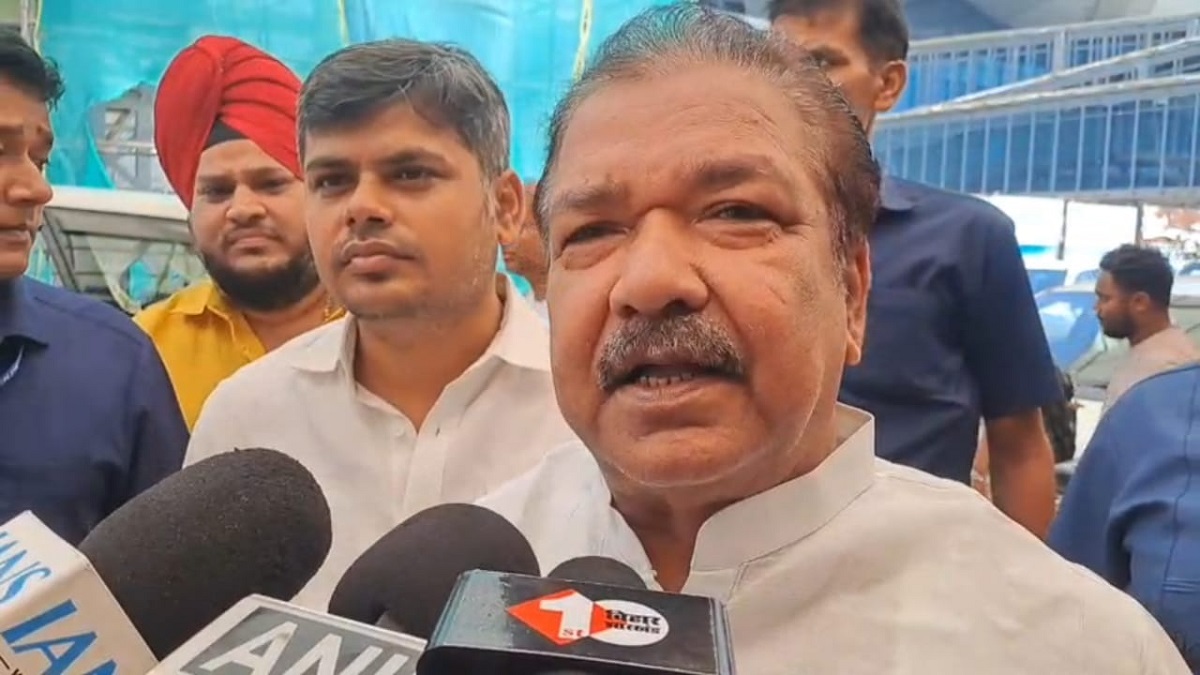 राजद और कांग्रेस की बैठक पर दिलीप जायसवाल का बड़ा बयान, कहा- दोनों तराजू में मेंढक के समान, एक-तरफ से दूसरे तरफ उछलते रहना काम