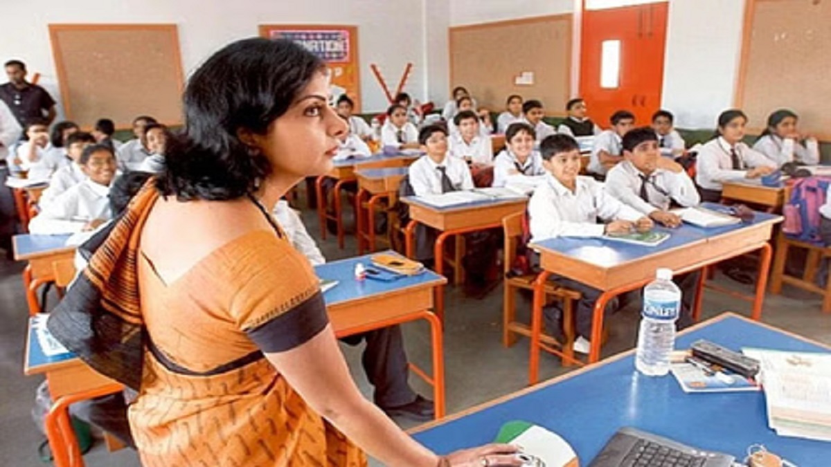 बिहार: शिक्षा विभाग ने 32 हजार 688 हेडमास्टर्स को अलॉट किया जिला, 2,645 अभ्यर्थियों को नहीं मिला उनका मनपसंद जिला