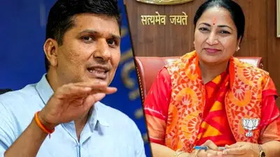 रोहिणी की झुग्गियों में आग लगने की घटना पर ‘AAP’ दिल्ली सरकार पर हमलावर, सौरभ भारद्वाज ने CM रेखा गुप्ता से पूछे 5 सवाल