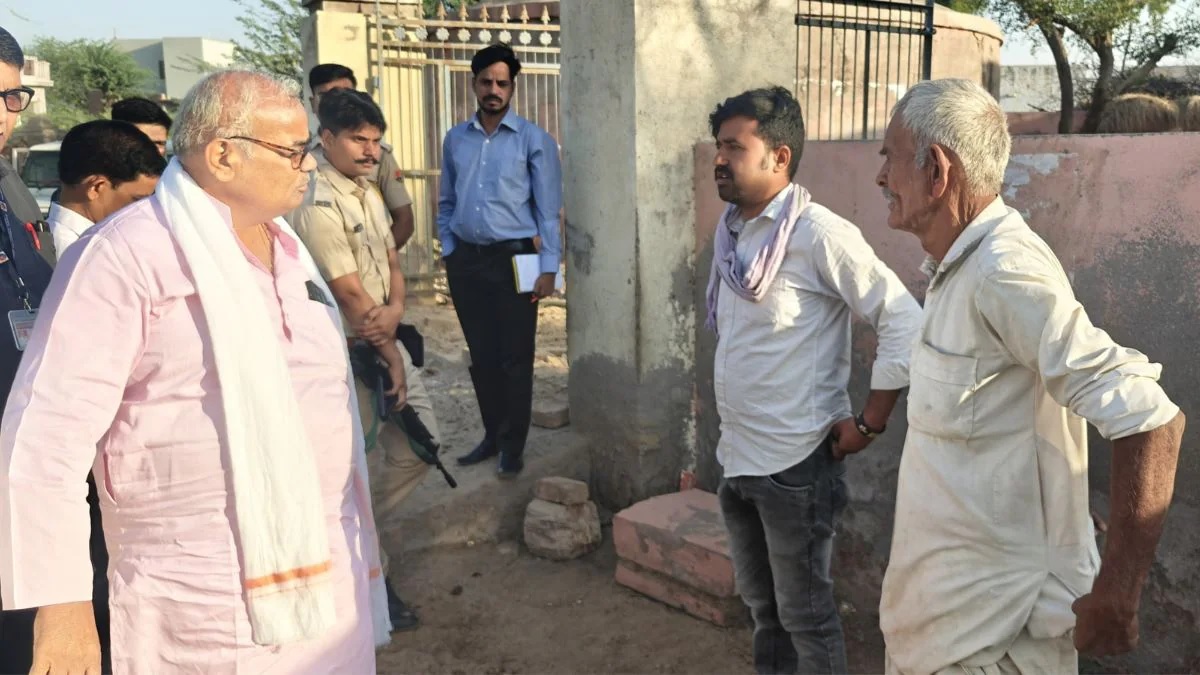 बीकानेर में मंत्री मदन दिलावर का औचक निरीक्षण, गांवों में गंदगी देख भड़के, VDO सस्पेंड, ठेका कंपनी ब्लैकलिस्ट