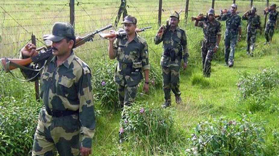 पहलगाम टेरेरिस्ट अटैक : पठानकोट सीमा हुई सील, श्री हरिमंदिर साहिब समेत धार्मिक स्थल में बढ़ी कड़ी सुरक्षा