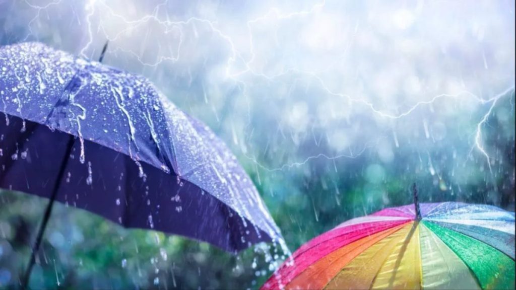 CG Weather Update: छत्तीसगढ़ के कई जिलों में आज बरसेंगे बादल, मौसम विभाग ने 19 जिलों में जारी किया अलर्ट…