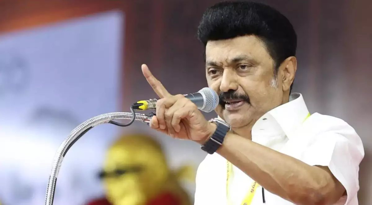 केंद्र-राज्यपाल से जारी टकराव के बीच CM स्टालिन ने चली बड़ी चाल, तमिलनाडु को स्वायत्त करने का प्रस्ताव विधानसभा में पेश किया, बोले- हमें और अधिक ताकत जरूरी
