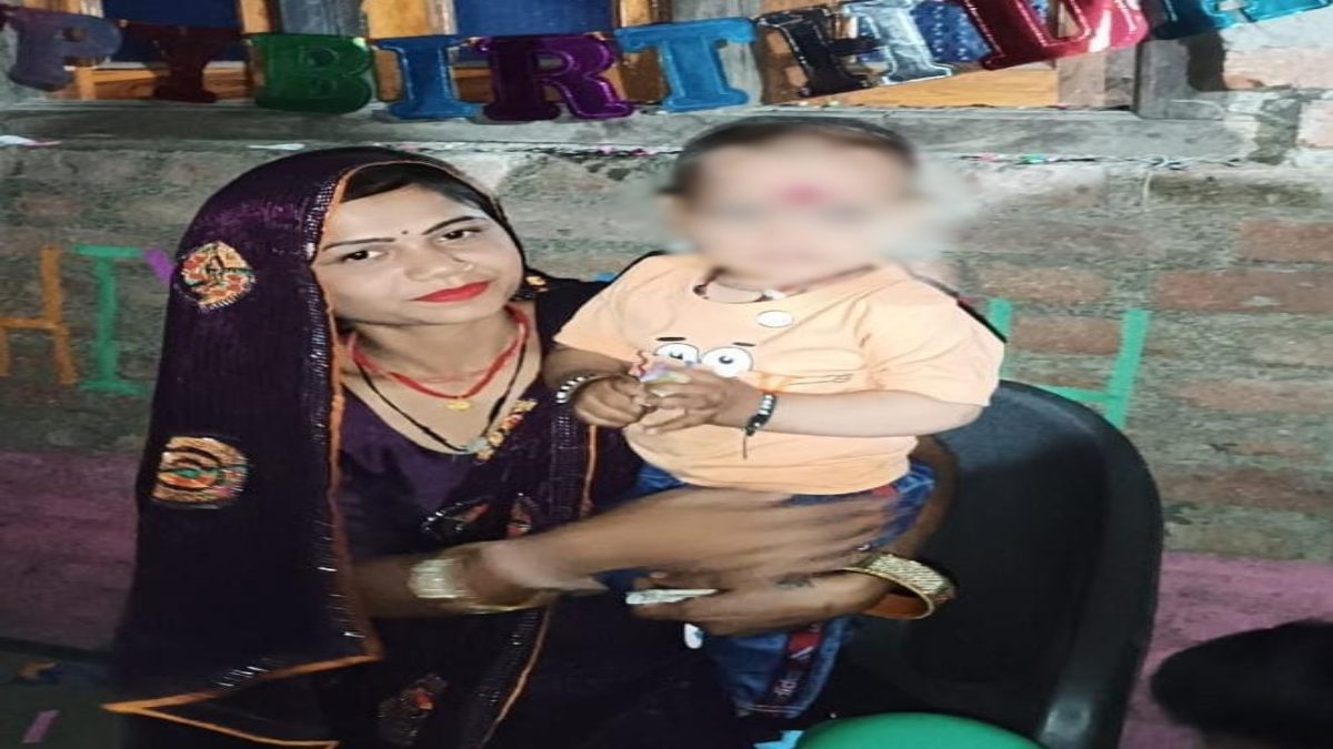 मां और दो साल के बेटे की संदिग्ध परिस्थितियों में मौत: पिता ने ससुराल पक्ष पर लगाया हत्या का आरोप, तीन साल पहले हुई थी शादी 