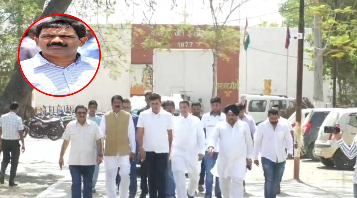 निगम नेता प्रतिपक्ष चिंटू चौकसे को जेल भेजने पर भड़की कांग्रेस, MP प्रभारी बोले- सत्ता-सट्टा के घमंड में इंसानियत भूल गई BJP, राजनीतिक बदले की कर रही कार्रवाई