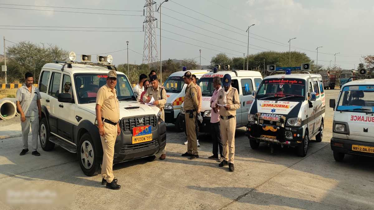 Indore में बड़ी कार्रवाई: मेडिकल इमरजेंसी सेवा के नाम पर चल रहा था बड़ा खेल, 5 एंबुलेंस जब्त
