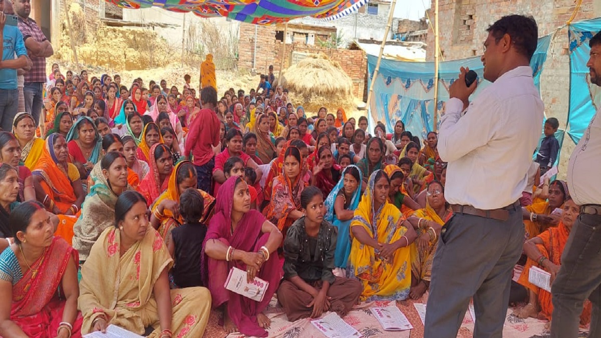 Jamui Mahila Samvad : संवाद कार्यक्रम में महिलाओं ने खुलकर रखी अपनी-अपनी बात…