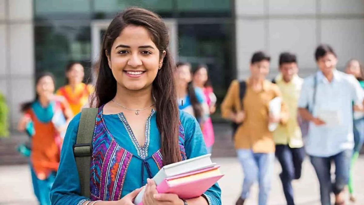 MP के कॉलेजों में अब तमिल, तेलुगु सहित कई भाषाओं में होगी पढ़ाई, मोहन सरकार ने शिक्षा नीति में किया बड़ा बदलाव, NEP के तहत उठाया गया कदम   
