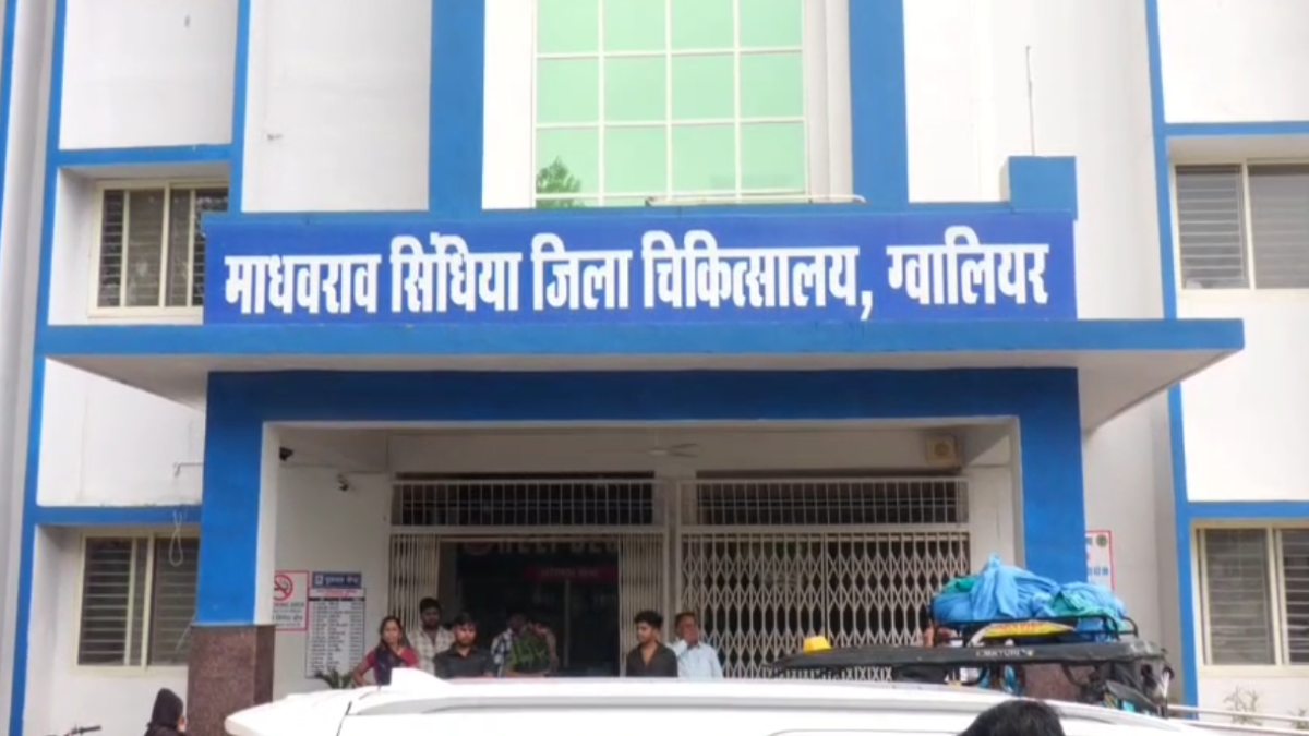 माधवराव सिंधिया अस्पताल में रेडियोलॉजिस्ट का पद खाली: मरीजों को नहीं मिल रहा लाभ, मानव अधिकार आयोग ने भेजा नोटिस, दिए ये निर्देश