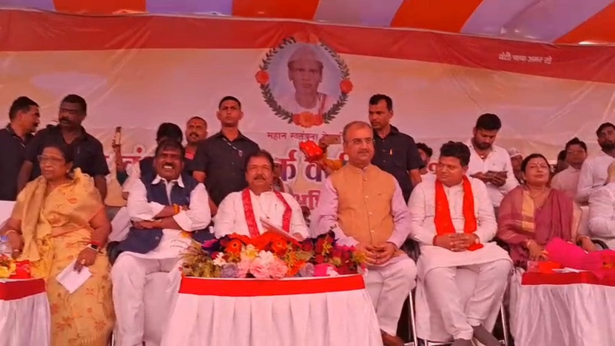 Minister Kedar Prasad Gupta : चुनाव से पहले बिहार में राजनीतिक हलचल तेज़! नीतीश के मंत्री ने दिखाई अपनी ताकत?