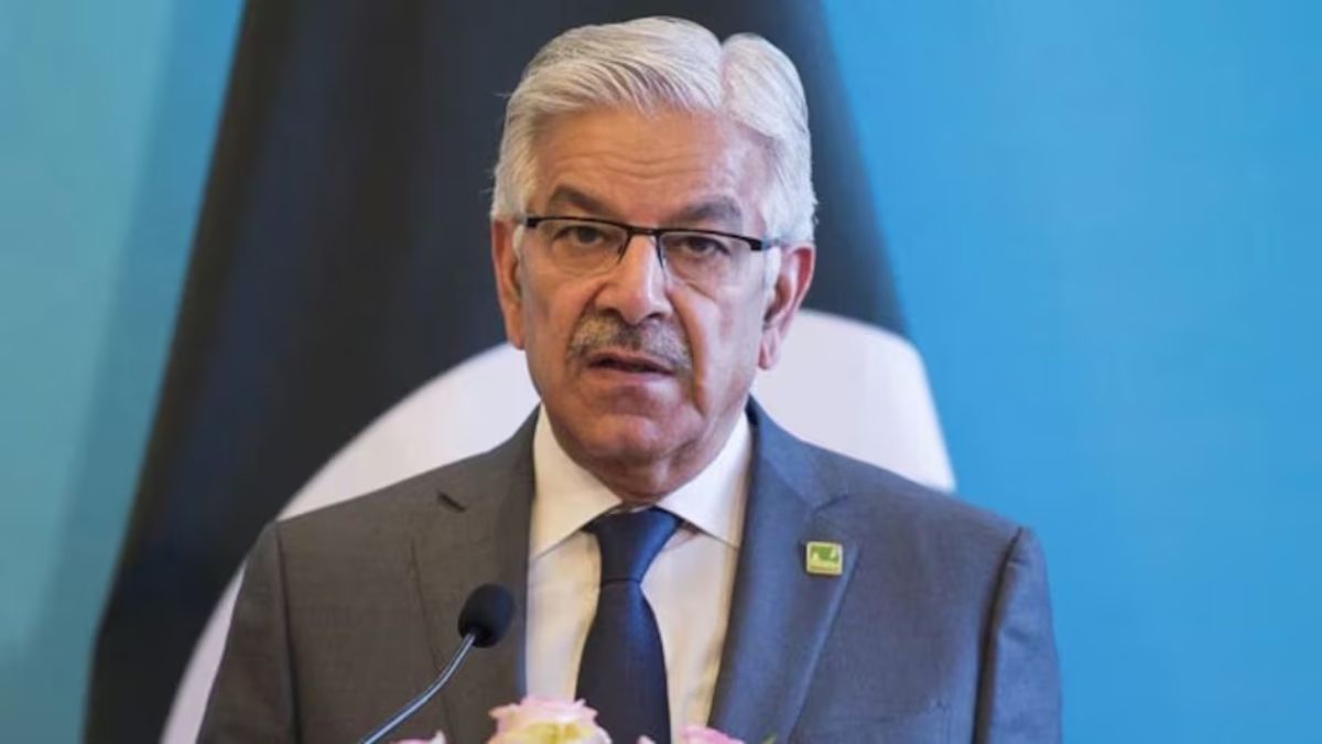 Pakistan: पहलगाम आतंकी हमले पर पाकिस्तान का आया पहला रिएक्शन, ख्वाजा आसिफ की बात सुनने के बाद खौल उठेगा हर भारतीय का खून