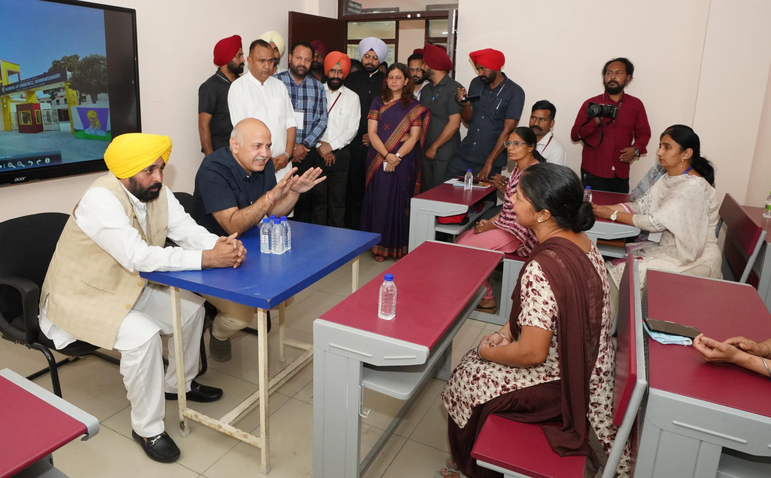 पंजाब सरकार करेगी 12,000 सरकारी स्कूलों का उन्नयन, खर्च होंगे 2,000 करोड़ रुपये