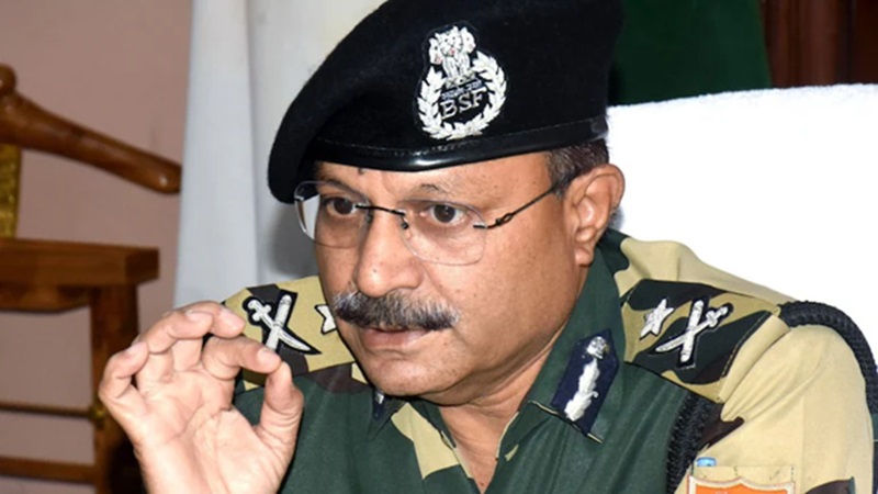 Rajasthan News: बीकानेर दौरे पर बोले BSF आईजी एमएल गर्ग- सीमाएं पूरी तरह सुरक्षित, सतर्क रहें लेकिन घबराएं नहीं