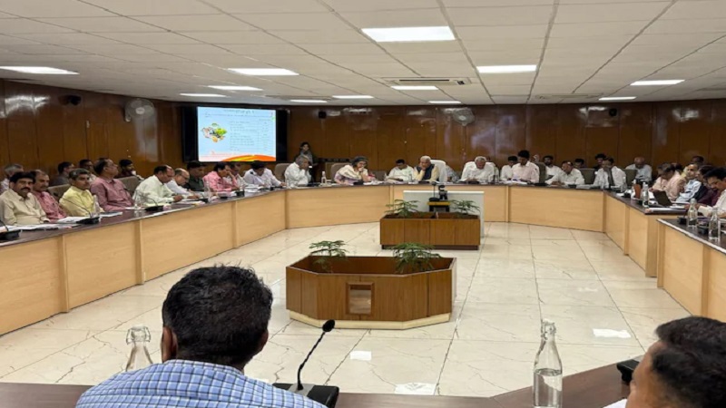 Rajasthan News: कृषि मंत्री किरोड़ी लाल मीणा ने 9 महीने बाद फिर संभाला कार्यभार, अधिकारियों को दी सख्त चेतावनी