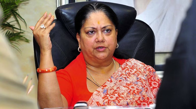 Rajasthan News: राजस्थान में पानी पर सियासत गरमाई: वसुंधरा राजे ने अफसरों को लगाई फटकार, केंद्र ने मांगी रिपोर्ट