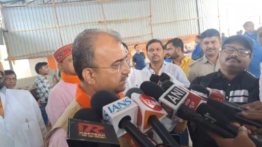 Bihar News: बीजेपी कार्यालय में आज बाबा साहब भीमराव अंबेडकर की जयंती की तैयारी को लेकर की गई समीक्षा बैठक, पार्टी के कई बड़े नेता रहे मौजूद 