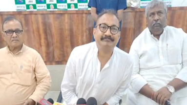 Bihar News: मंत्री अशोक चौधरी ने दिया बड़ा बयान, कहा- ‘महागठबंधन में क्या हो रहा है, हम लोग उसमें इंटरेस्टेड नहीं है’