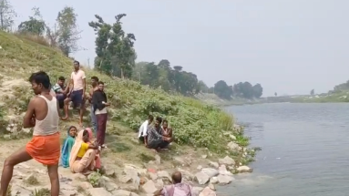 Bihar News: बूढ़ी गंडक नदी में 2 अलग-अलग जगहों पर डूबने से एक की मौत, दूसरे की तलाश जारी 