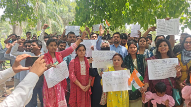 Bihar News: पटना की सड़क पर उतरे TRE 3 के सफल अभ्यर्थी, स्कूल आवंटन में देरी से हुए नाराज