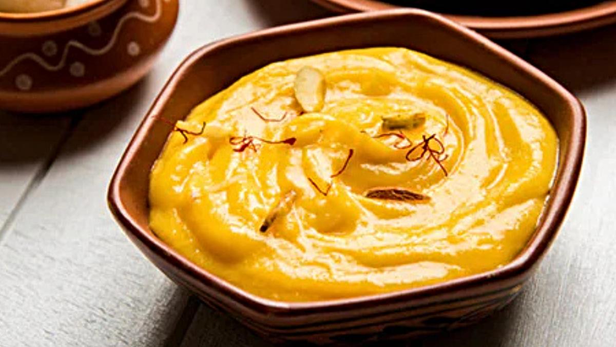 Summer Special, Mango Rabri Recipe: गर्मी में चाहिए कुछ खास? ट्राई करें ठंडी-ठंडी मैंगो रबड़ी, स्वाद ऐसा कि बार-बार बनाने का करे मन…