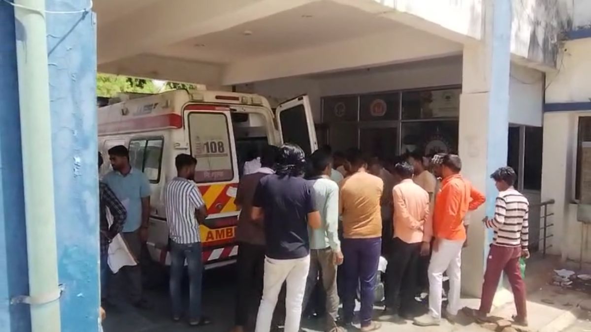 रिपोर्ट की तो मार डालूंगा… नाबालिग से दुष्कर्म, प्रेग्नेंट होने पर बच्ची की मां ने खिलाई अबॉर्शन की दवा, हालत बिगड़ने पर कराया गर्भपात, दो पर केस दर्ज