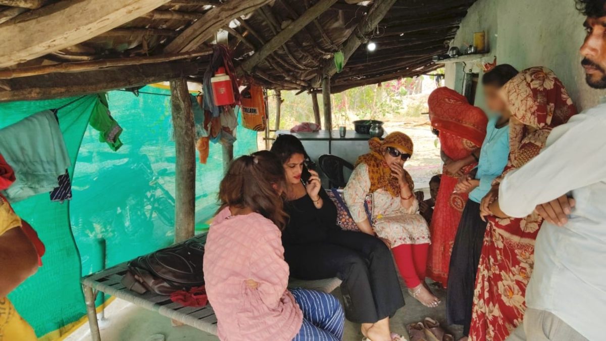 सौतले पिता पर छेड़छाड़ का आरोप: बाल विवाह रोकने गई टीम को 2 बहनों ने काउंसलिंग के दौरान बताई आपबीती, FIR दर्ज 