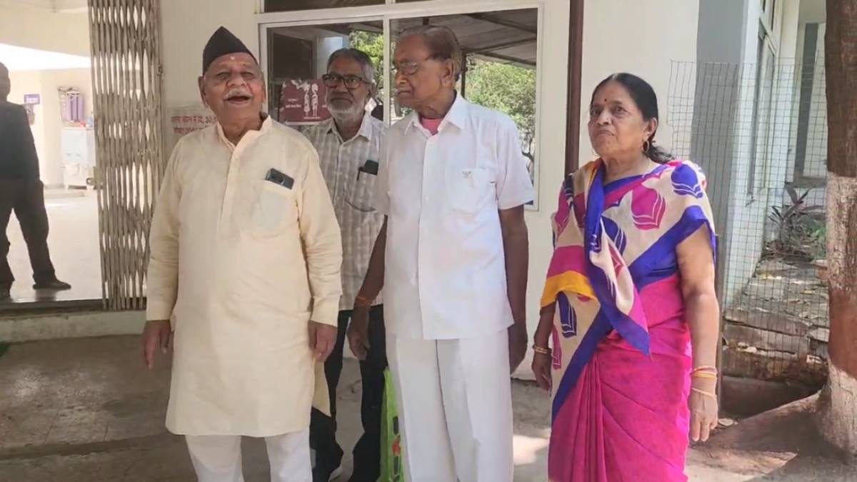शिक्षिका से सवा करोड़ की ठगी: छोटी बहन के पति ने हड़प ली जीवन भर की कमाई, एसपी से लगाई न्यााय की गुहार