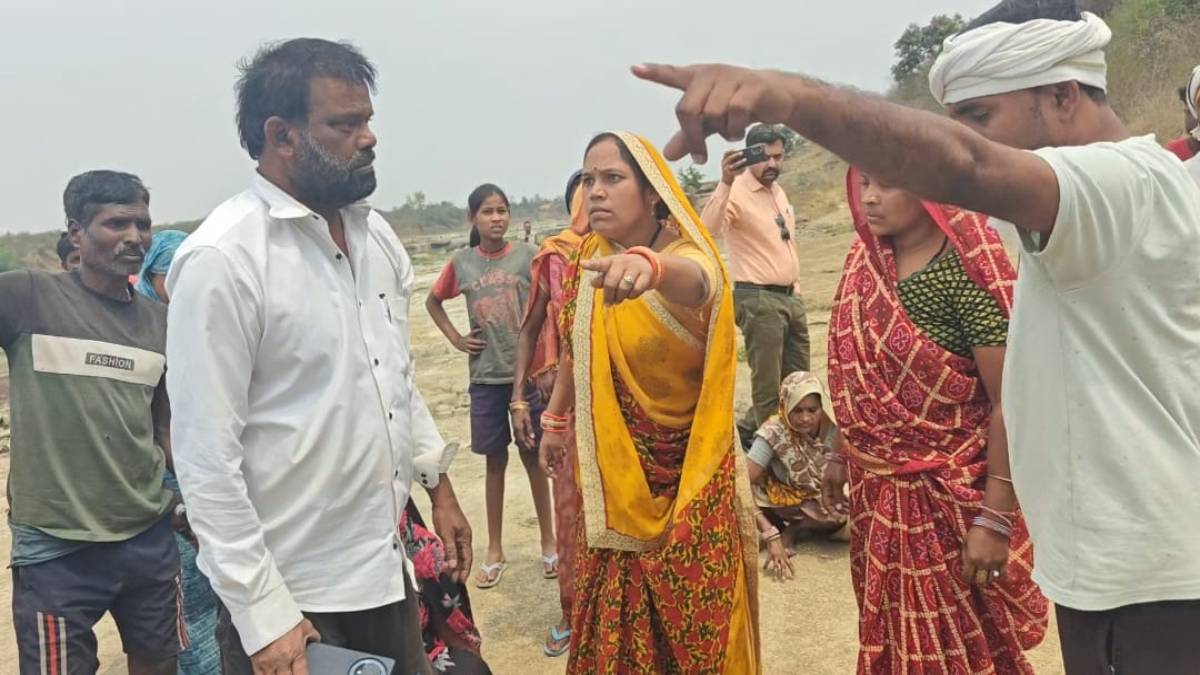 नेता जी की घोर बेइज्जतीः सहानुभूति जताने गए जिला पंचायत सदस्य को उल्टे पांव लौटाया, वीडियो वायरल