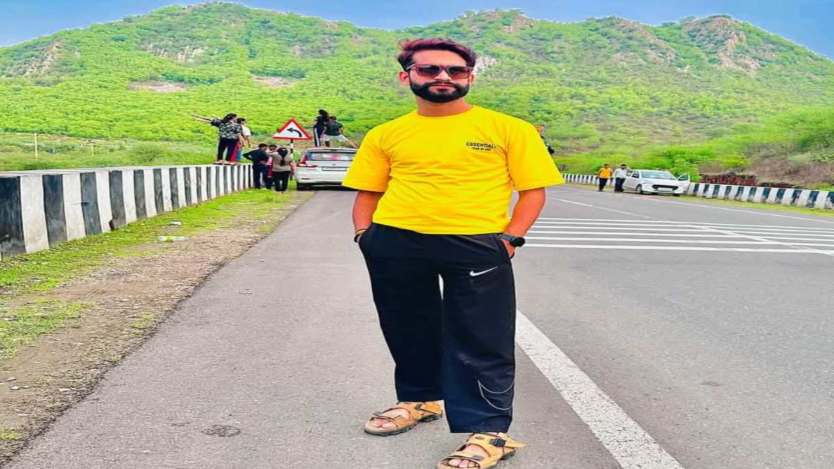 PRO अपहरण कांड: किडनैपर कार सवार बदमाश नहीं बल्कि पुलिस निकली, उत्तरप्रदेश की झांसी पुलिस ने दिनेश यादव को टॉवर चिप चोरी मामले में उठाया