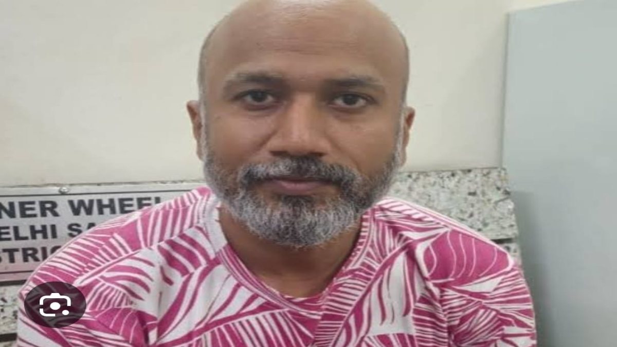 कस्टमर केयर अधिकारी बनकर ठगी का सरगना दिल्ली से गिरफ्तार: 4 साल से फरार था 10 हजार का इनामी सैयद परवेज